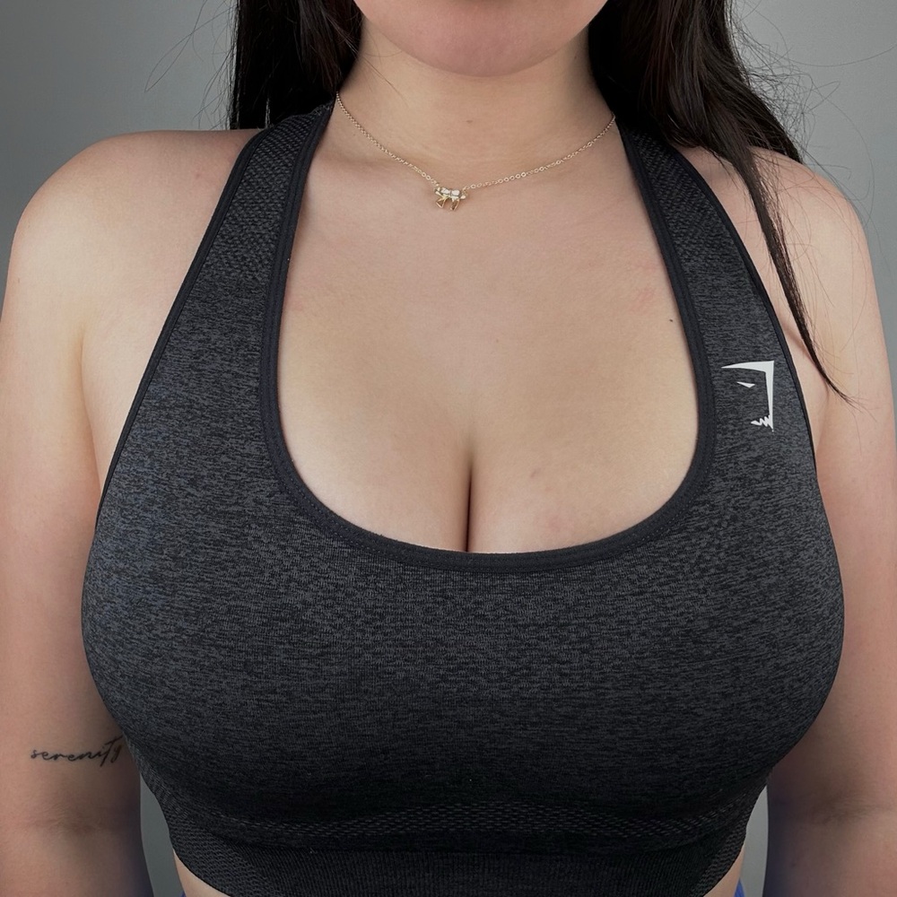 Gym shark women’s sports bra